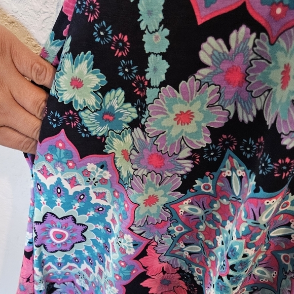 Kaleidoscope Mini Dress w/Pockets Size Small - Picture 7 of 7